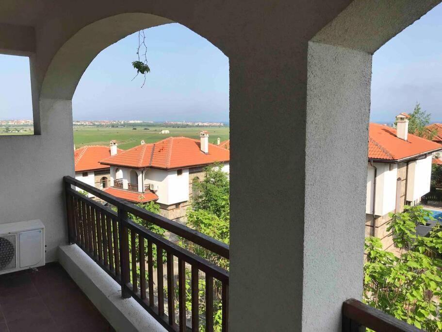 Lovely Apartment In Peaceful Family Spa Resort Near To Nesebar Kableshkovo  Eksteriør billede