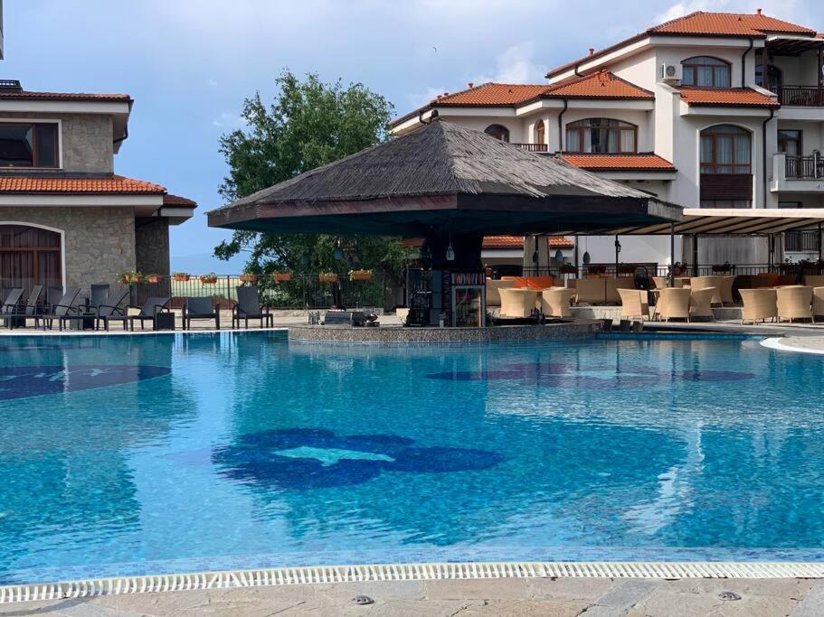 Lovely Apartment In Peaceful Family Spa Resort Near To Nesebar Kableshkovo  Eksteriør billede